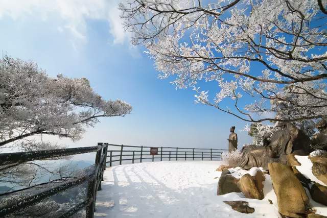 今日【小雪】丨天蒙山景區陪你等一場 