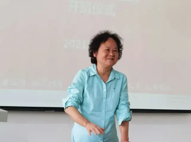 新闻|武汉晴川学院与金蝶举行校企合作签约暨高品质就业班开班仪式！-科记汇