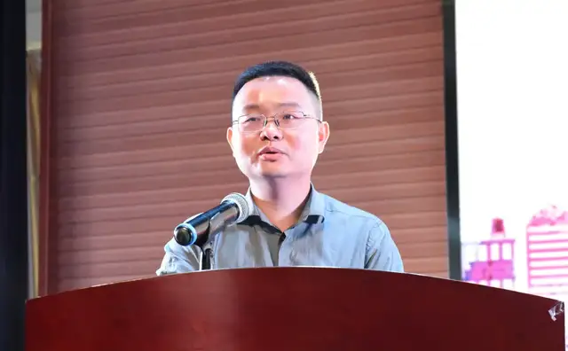 湖南省第三工程有限公司召开“青春三建 奋斗有我 学史践行 紧跟党走”主题宣讲暨五四表彰大会