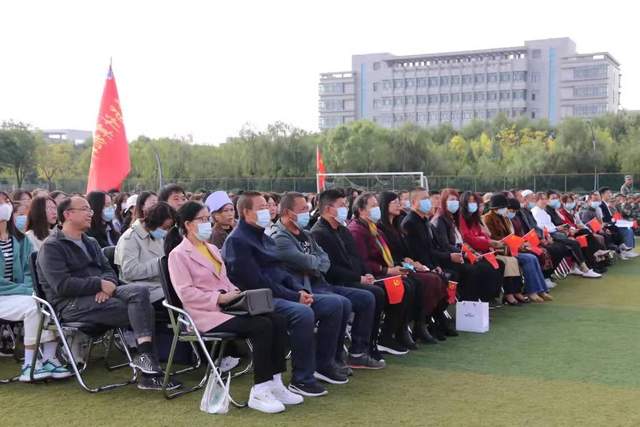 宁夏师范学院举行2021级新生开学典礼