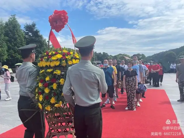 忆往昔 感今朝 向未来——湘潭市第二中学传承红色文化之旅