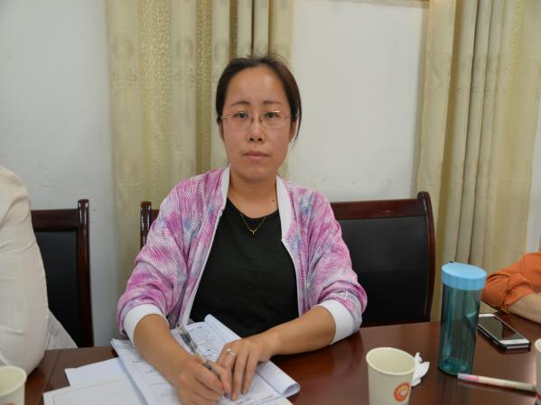 倾情研讨，共同成长—记湘潭凤凰中学2021年市级课题开题论证会
