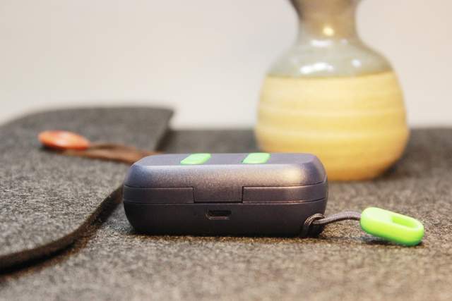 要音质更要个性，骷髅头Skullcandy Dime迷你豆满足你的不一样