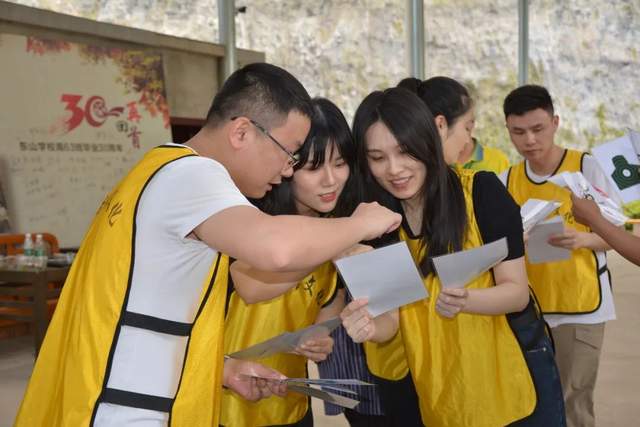 “学党史、强信念、跟党走” 天易团员青年开展主题教育活动