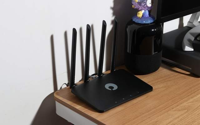 手机热点又卡又慢怎么办？用蒲公英X4C 4G路由器，上网更流畅