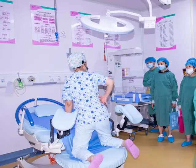 实地分娩演习，揭开产房神秘面纱