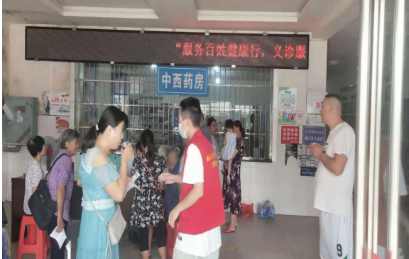 炎炎夏日义诊行 浓浓关爱沁人心|湘潭县锦石乡卫生院邀请专家送医到家门口