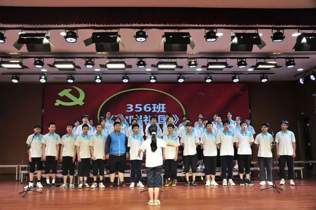童心向党 红歌嘹亮|湘潭市三中举行“童心向党——唱支红歌给党听”合唱比赛