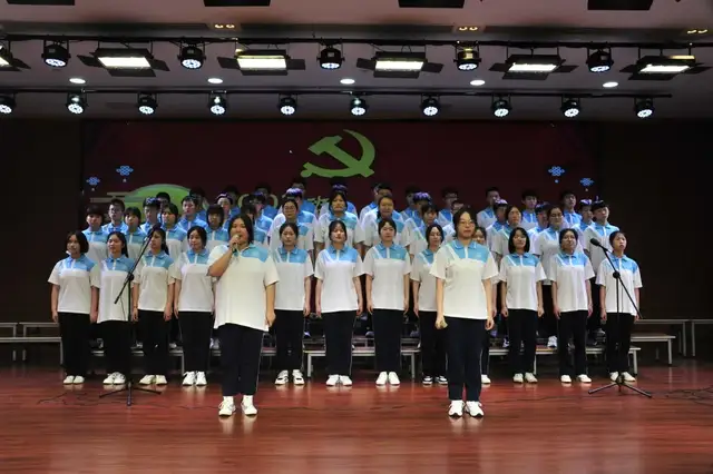童心向党 红歌嘹亮|湘潭市三中举行“童心向党——唱支红歌给党听”合唱比赛