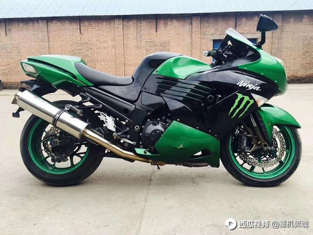 号称"猎隼者"的川崎六眼魔神,车展实拍2020 川崎 ninja zx-14r