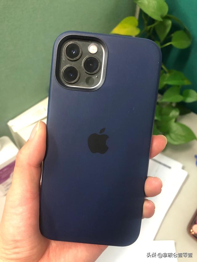 iphone 12 pro 石墨灰 开箱 - 西瓜视频
