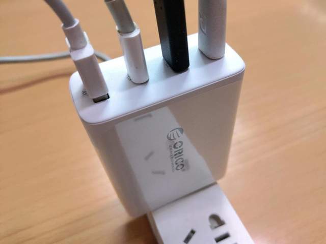 年终好物推荐：一个顶多个，ORICO 100W氮化镓充电器上手实测