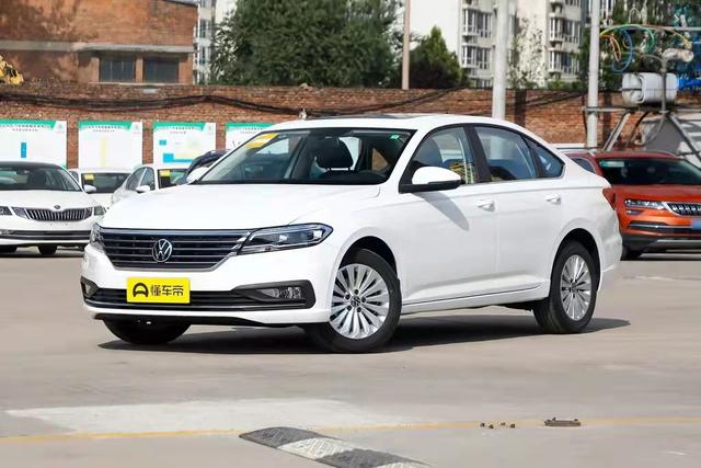 10月轿车销量出炉，轩逸被自主品牌反超？前十名自主品牌占据两款