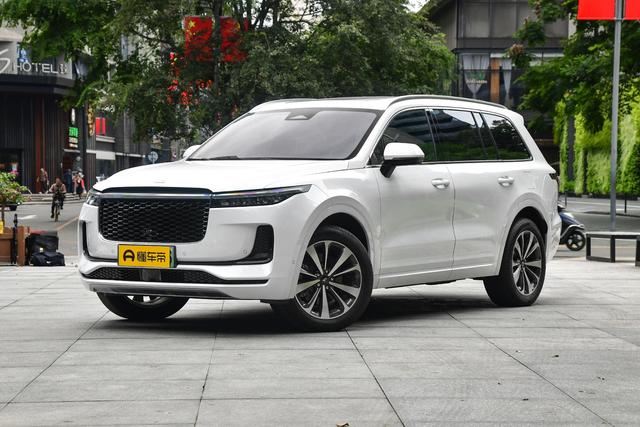 数读 | 特斯拉、红旗跻身第二梯队，豪华品牌11月上险量Top  15