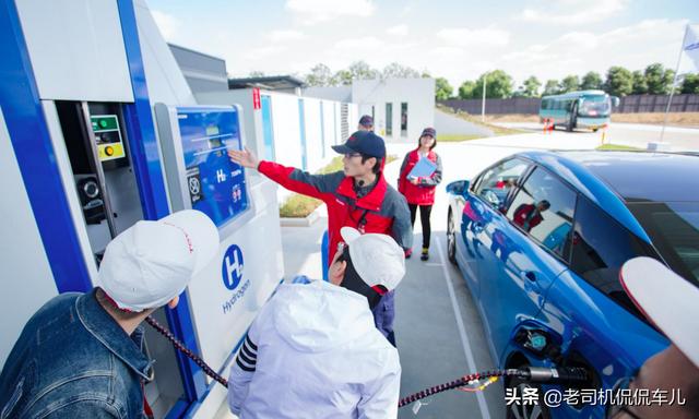 新能源的“国运之战”，中国电能VS日本氢能，到底谁能赌对？