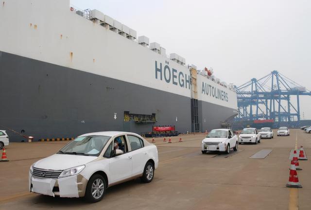 发改委和工信部“双认证”车企，在国内没有一家4S店，却卖到德国