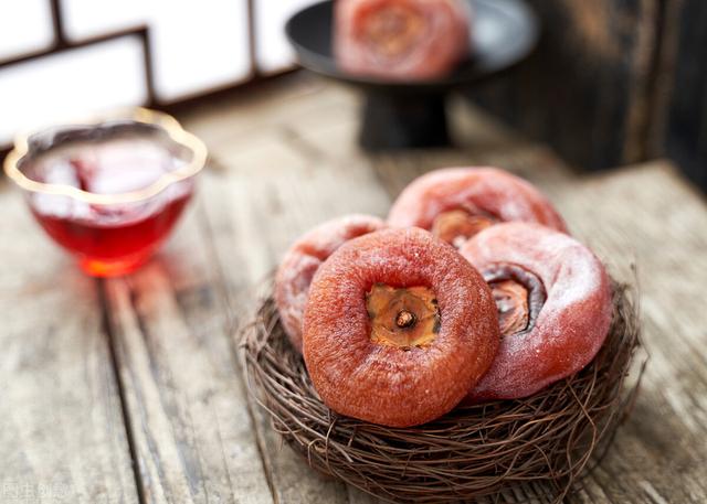 壹健康小知识：霜降节气吃什么传统食物？霜降和寒露哪个冷