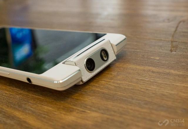 索尼推出1英寸大底手机，小米OPPOvivo会跟进吗？