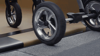 球形轮胎开始应用了~雪铁龙用四个球造了一辆“滑板”汽车