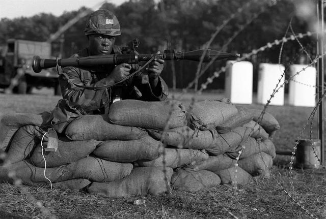 rpg火箭筒多少钱（史上最经典的火箭筒）