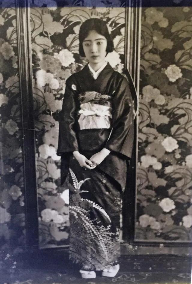 东方女魔”川岛芳子的真容 一副龅牙惊世骇俗