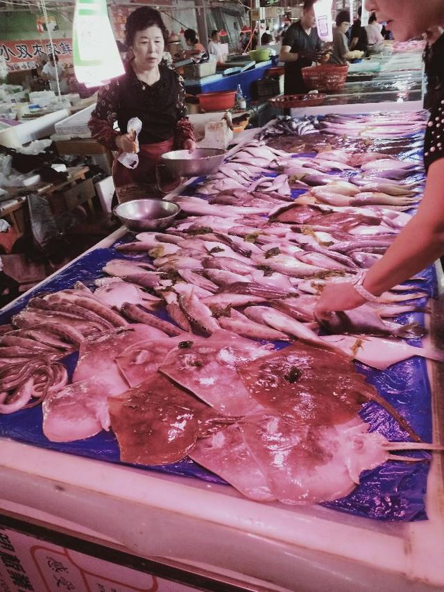 開海後普蘭店的海鮮市場 Kks資訊網