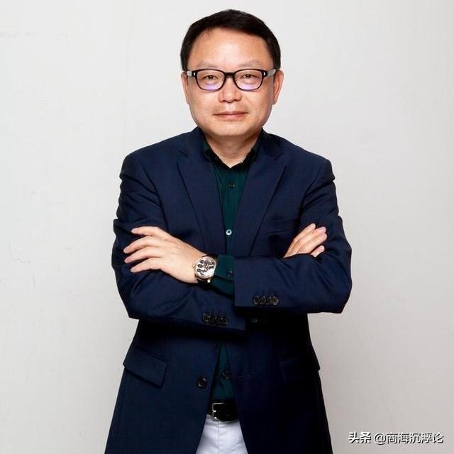 全球十大新能源汽车富豪，中国独占8席，3人身价超千亿