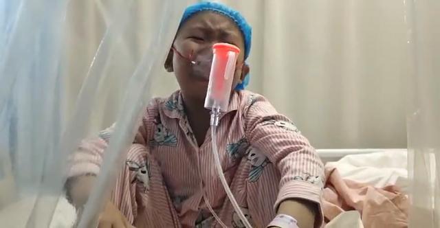 5岁女童苦苦哀求：“妈妈，不要留我一个人！”