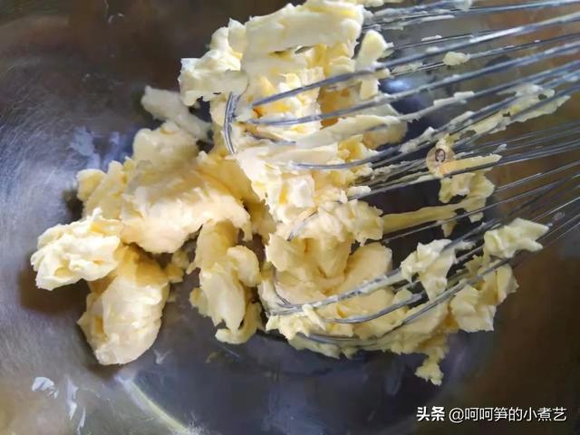 万圣节到了，胖胖的女巫手指饼干，好吃又有趣，和孩子一起过节