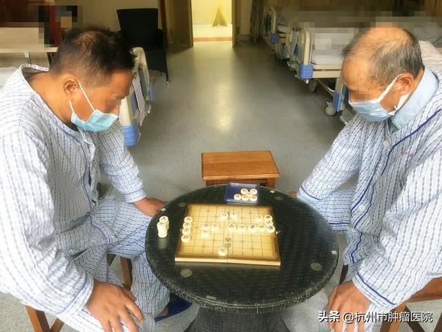 隔離病毒，不隔離愛，他們暖心關懷，向愛而行