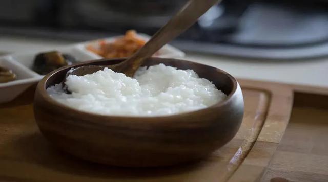 生病只能吃白粥？我们建议你涮火锅