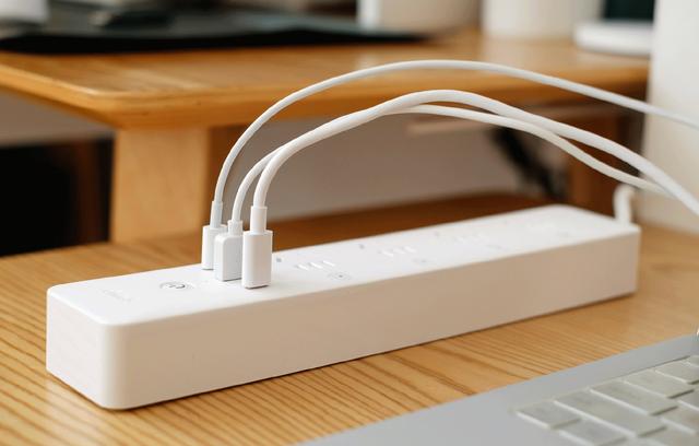 「65W快充还能小爱语控」Gosund智能排插CP5Pro体验