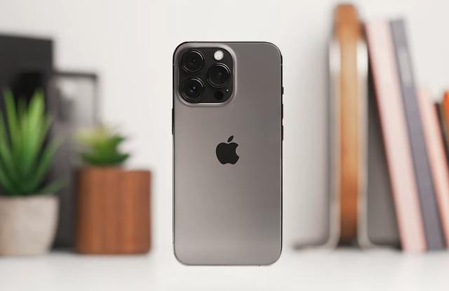 2021年末买手机敲重点，长续航+高性能是重点，这3款手机做到了