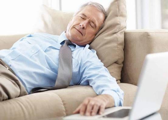 天天睡眠充足，但每天经常犯困瞌睡，医生：有病作祟