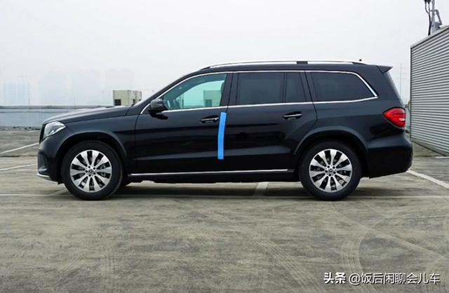 三大件一流的國產車 不到一年降了近30萬 這車和奔馳就差個殼 Kks資訊網