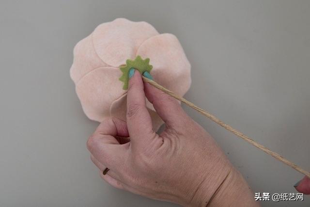 不織布花卉教程(不織布各種小花教程)