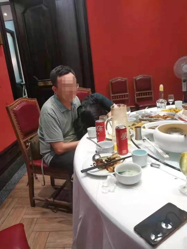 近日，阿里女员工被性侵当晚饭局照片被爆料在网络上，引起热议