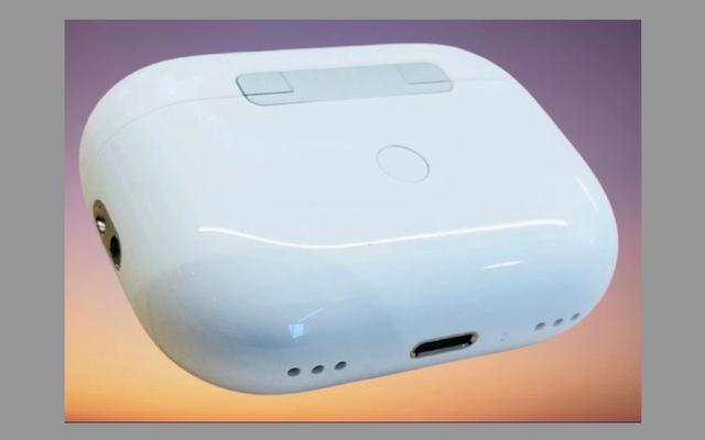 AirPods Pro 2渲染图曝光，延续经典设计，新增金属挂绳开孔