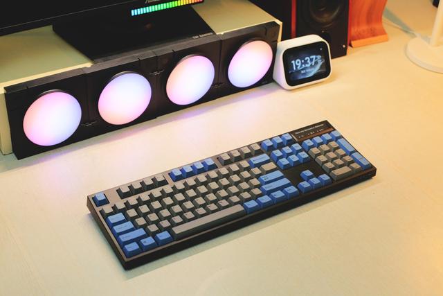 大L无线来了，钢板走了 Leopold NP900R BT蓝牙双模机械键盘