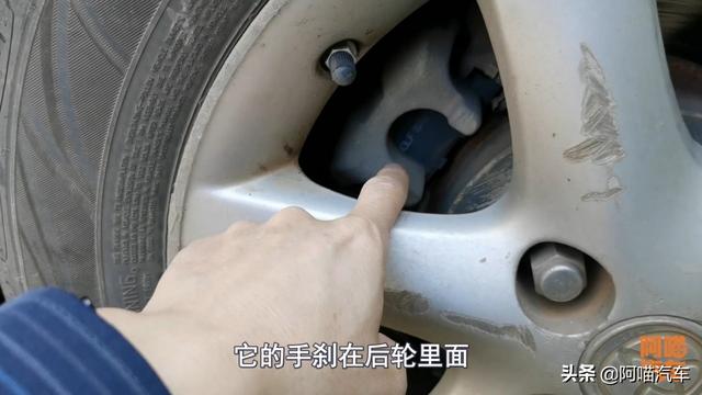 图文 开了五公里才发现手刹没放 对车子有多大伤害 会不会刹车失灵 带脚刹开车会造成什么后果 Www Fjrhs Com