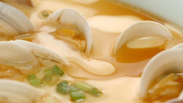 阿明小菜:柔嫩光滑到反光的蛤蜊炖蛋，“零失误” 轻松搞定！