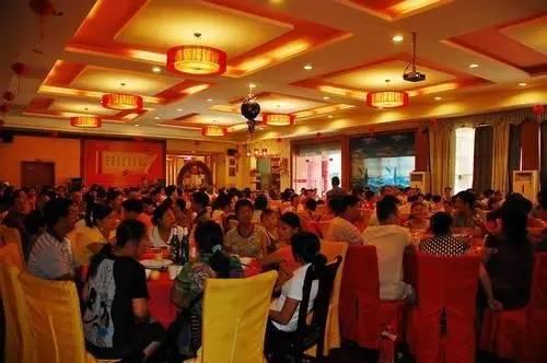 满月酒致辞简短几句话（父母用稿）