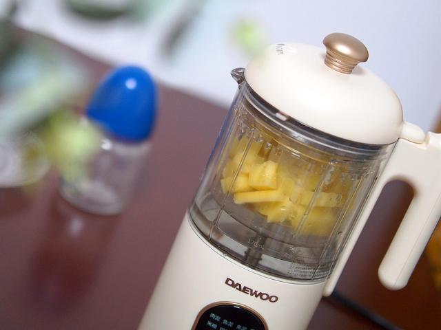 大宇蒸煮辅食机对新手宝妈也太友好了，省时省力