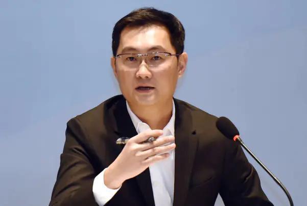 绑定银行卡的用户请注意，微信再次迎来重大更新，涉及10亿用户