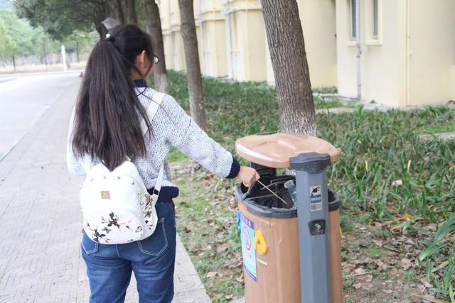 “孩子不想读书？”尽管带他硬核体验一把，比天天打鸡血管用