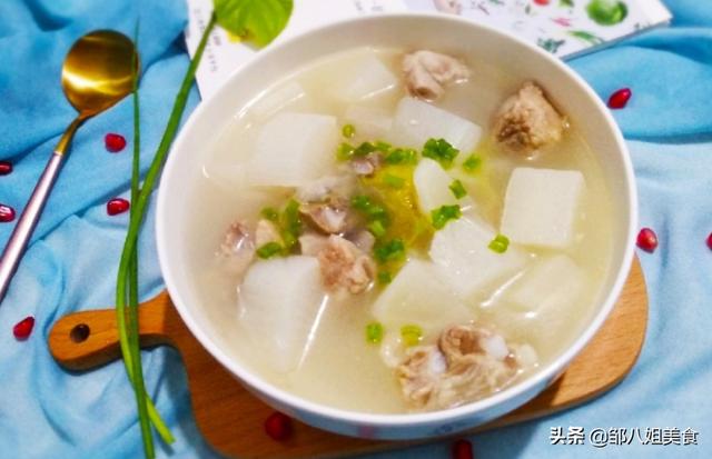 秋分到寒意浓，饮食多注意“4不吃”，讲究一些安稳过秋季少生病