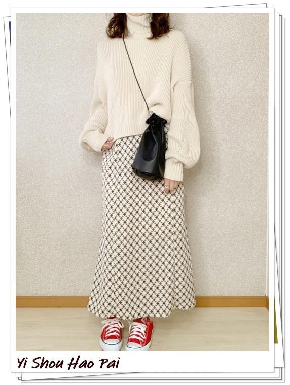 红鞋子搭配什么裤子好看（红色匡威鞋的秋冬穿搭27例）