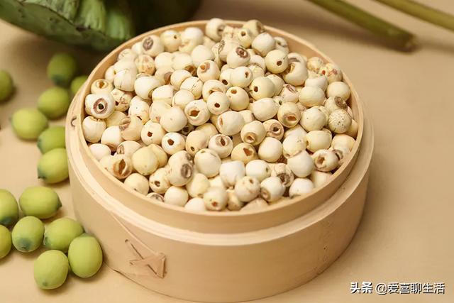 九月里，吃瓜不如吃这8种美食，清甜降燥又润肺，一年四季身体好