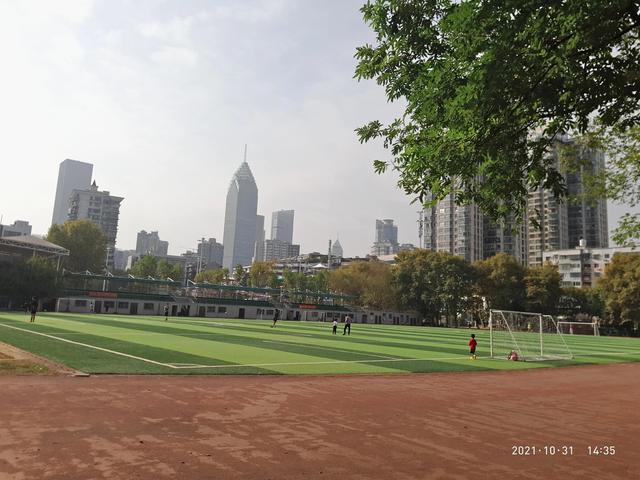 户外运动有助长高