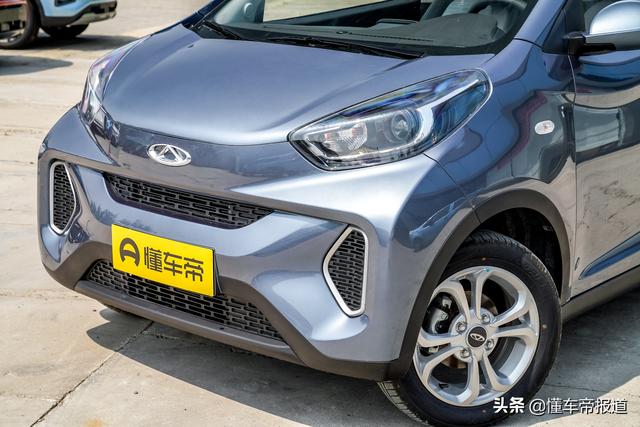 新车｜到底和宏光MINI EV谁更值？实拍低配奇瑞小蚂蚁20万蚁粉款
